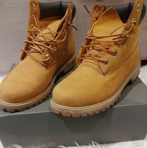 Timberlands **flash sale**🤑🏃